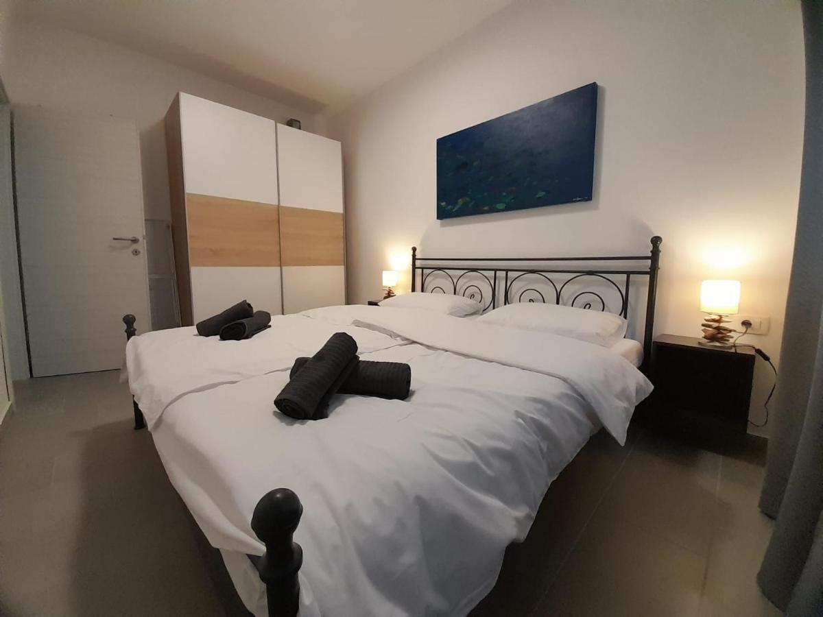 Apartman Vitamare 160 M From The Beach โนวีวีโนดอลสกี ภายนอก รูปภาพ